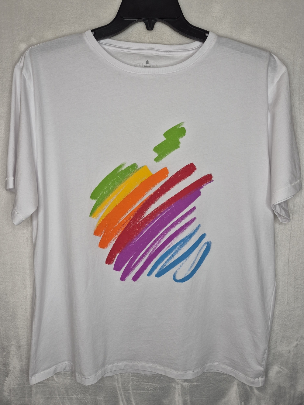 Apple Employee Exclusive Rainbow Logo T-Shirt White April 1 1976 Mens XL